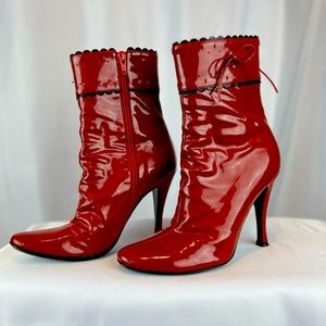 Casadei Women's Red Patent Leather  Ankle Boots ❤️ Size 6 Made in Italy